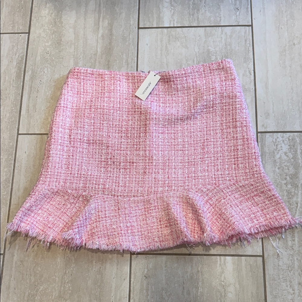 Francesca's Collections Pink Tweed Flounce Mini Skirt